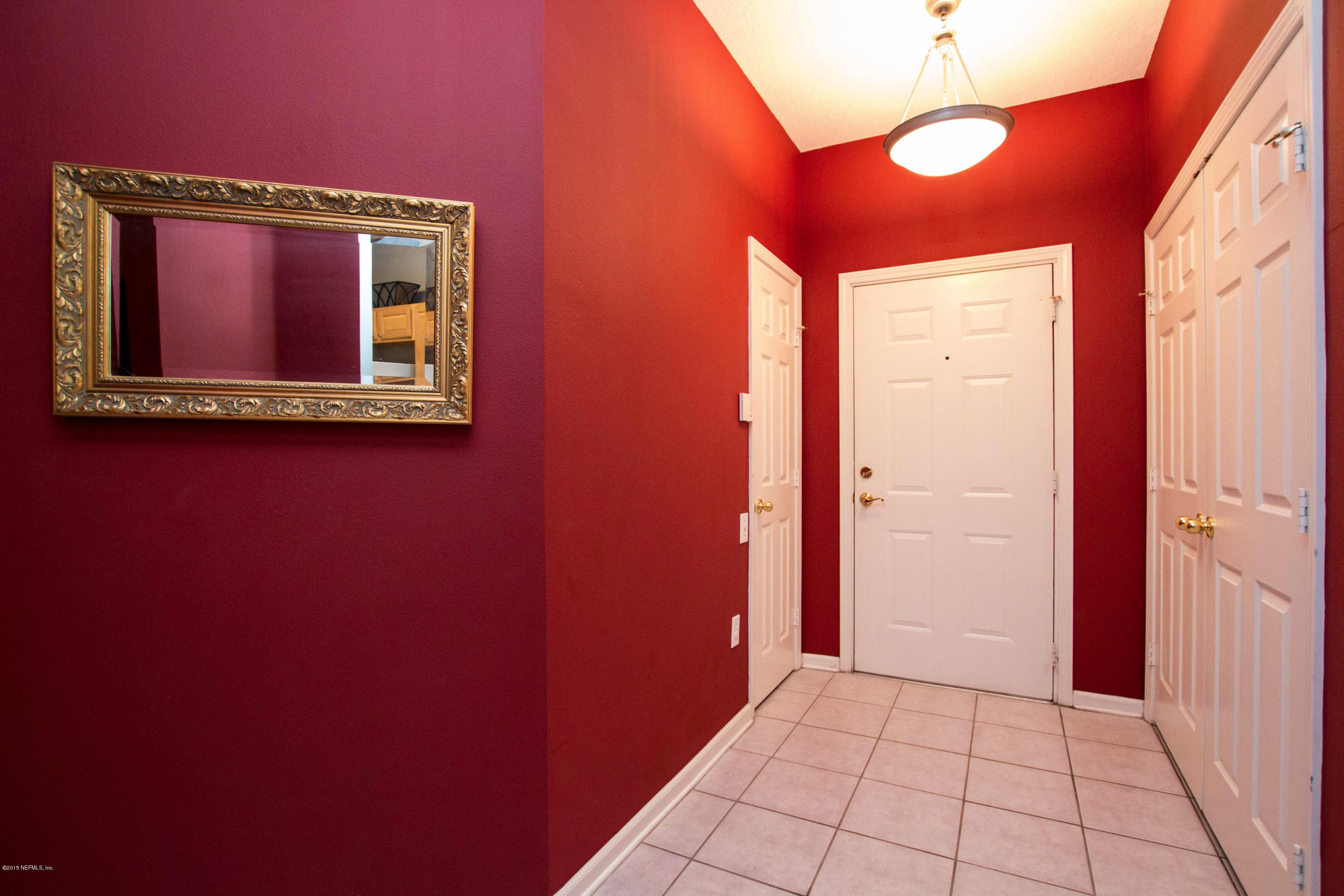 10550 Baymeadows Road, Unit 128 Jacksonville, FL 32256 - Photo 4 of 19 Foyer
