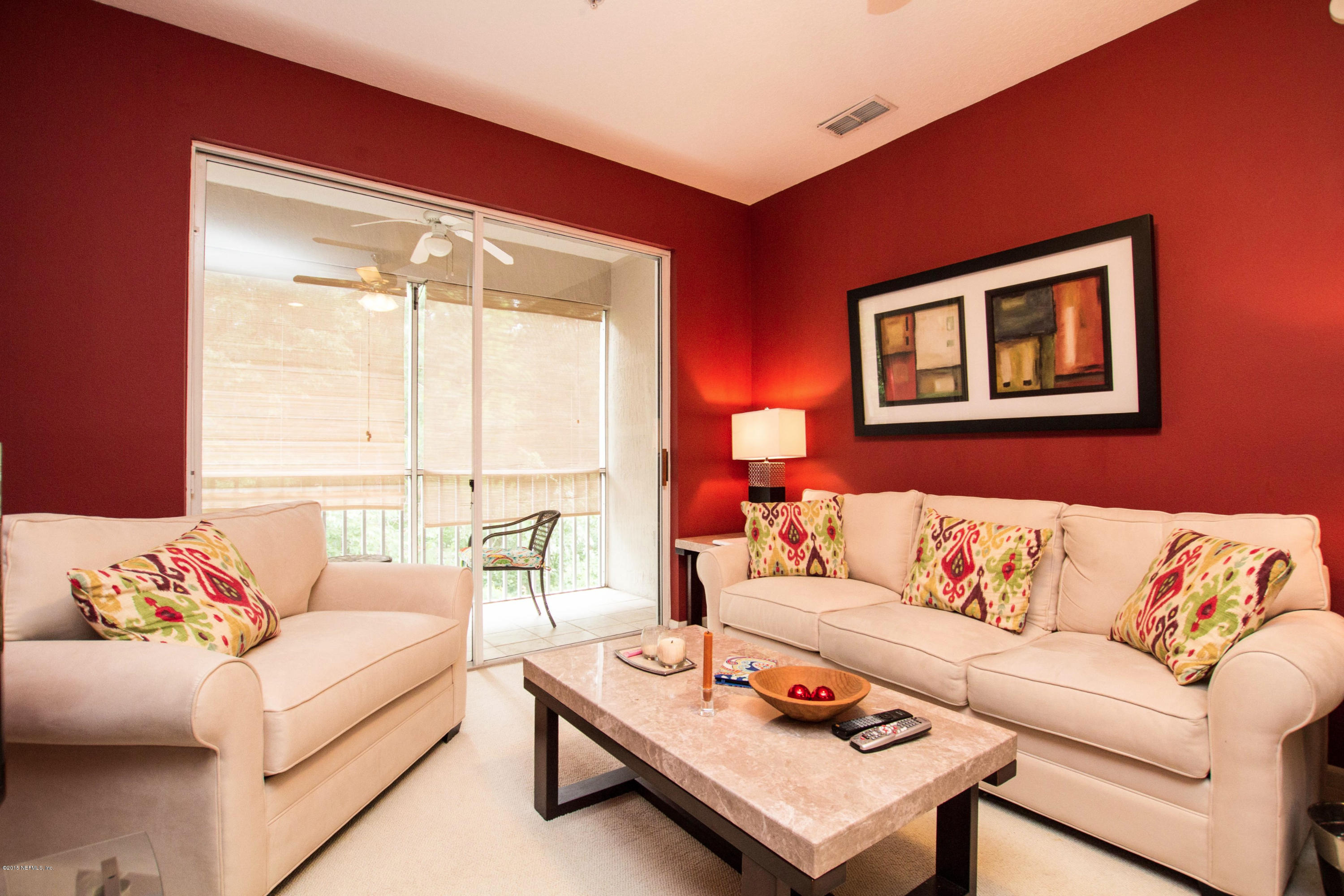 10550 Baymeadows Road, Unit 128 Jacksonville, FL 32256 - Photo 5 of 19 Living Room