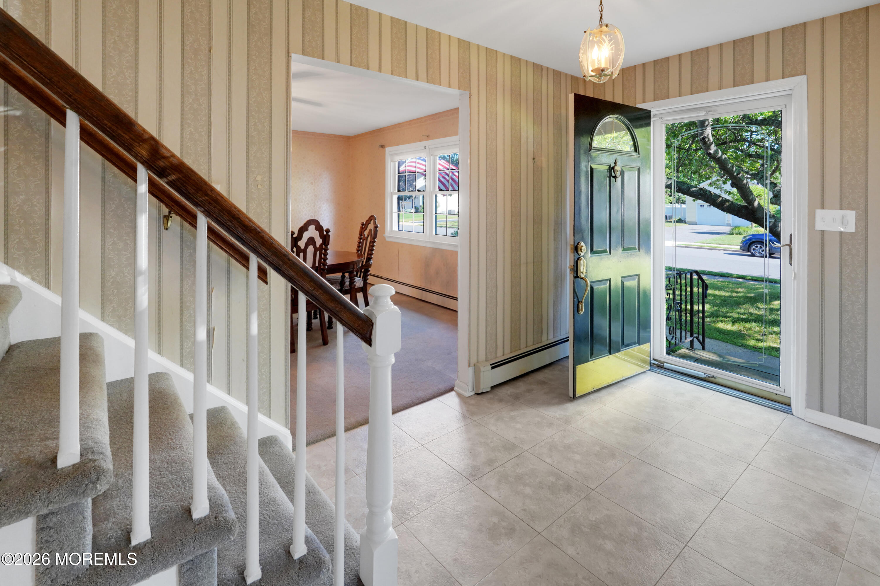 909 Prospect Avenue Spring Lake, NJ 07762 - Photo 6 of 38 Entry Hallway