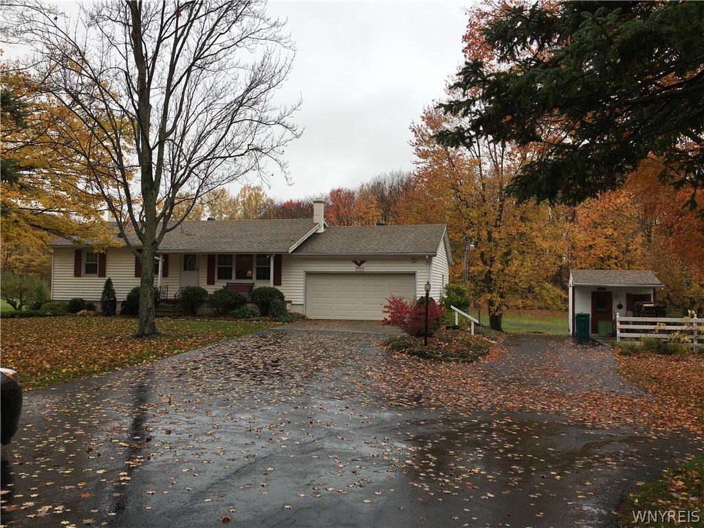 9700 Simonds Road Darien, NY 14036 - Photo 1 of 1