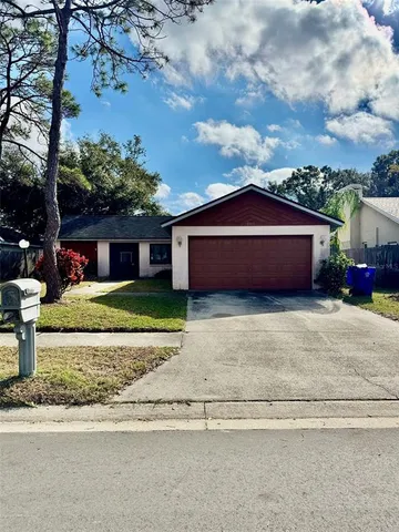 $325,000 | 2173 Cypress Point Drive North, Clearwater, FL 33763