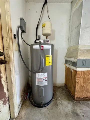 $325,000 | 2173 Cypress Point Drive North, Clearwater, FL 33763