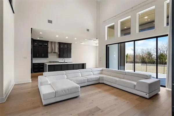 $1,185,000 | 1161 Rochester Place, Copper Canyon, TX 75077