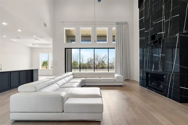 $1,185,000 | 1161 Rochester Place, Copper Canyon, TX 75077