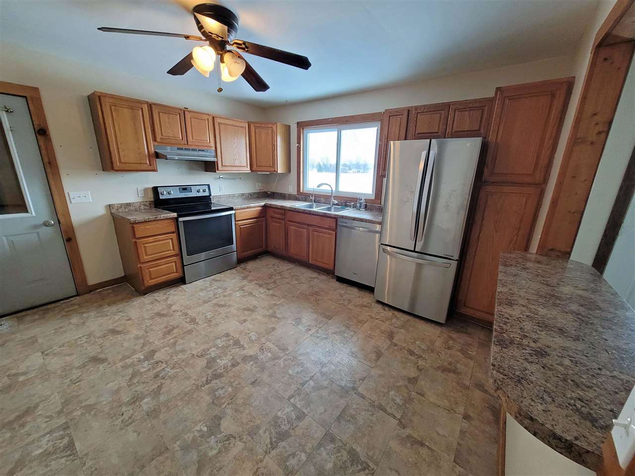 8405 Easton Road New Lothrop, MI 48460 - Photo 9 of 19 50063225-8.JPG