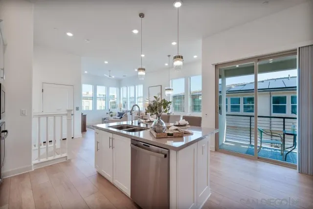 $998,000 | 16750 Coyote Bush Drive, Unit 58, San Diego, CA 92127