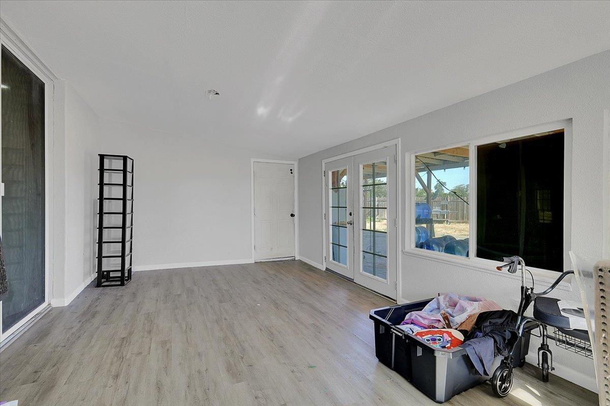 6024 Deepdale Way Elk Grove, CA 95758 - Photo 16 of 40