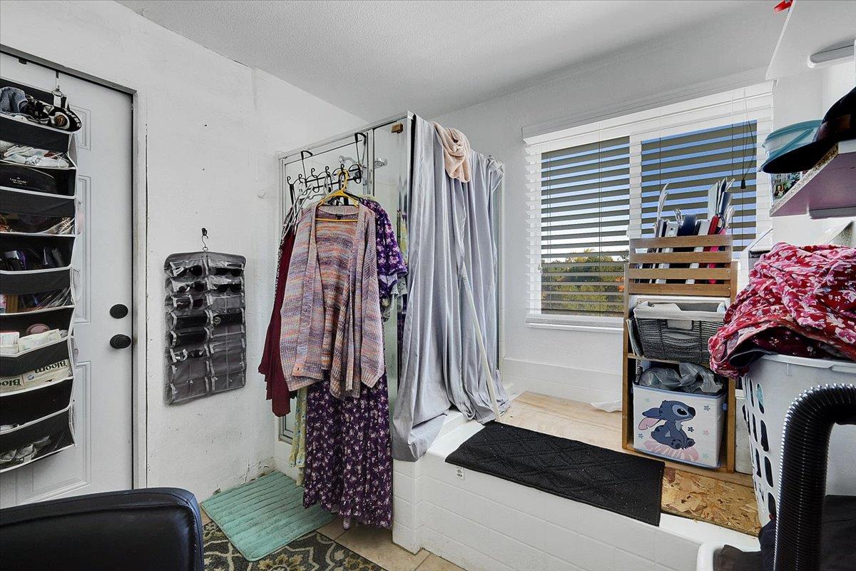 6024 Deepdale Way Elk Grove, CA 95758 - Photo 21 of 40