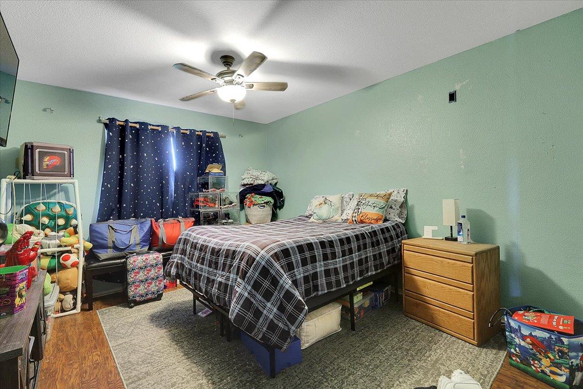 6024 Deepdale Way Elk Grove, CA 95758 - Photo 22 of 40