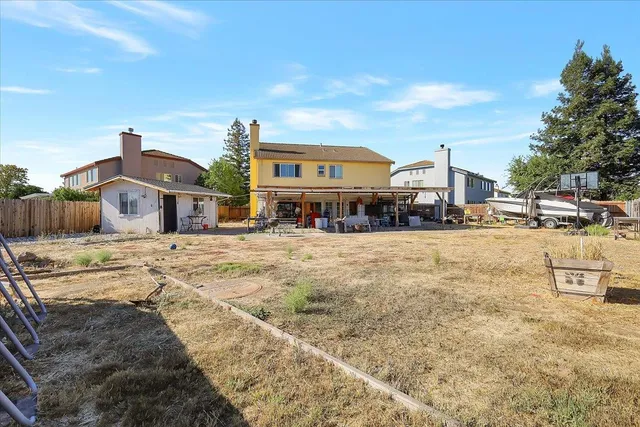 $779,999 | 6024 Deepdale Way, Elk Grove, CA 95758