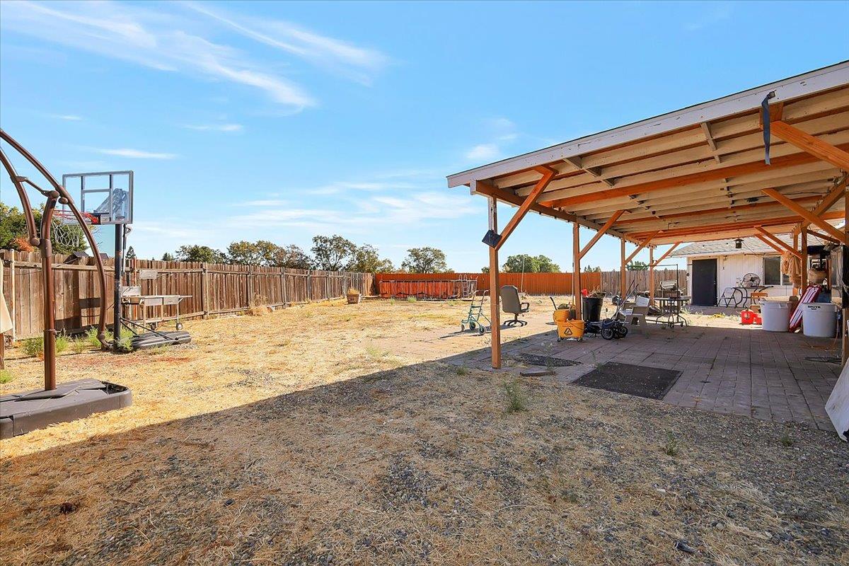 6024 Deepdale Way Elk Grove, CA 95758 - Photo 40 of 40