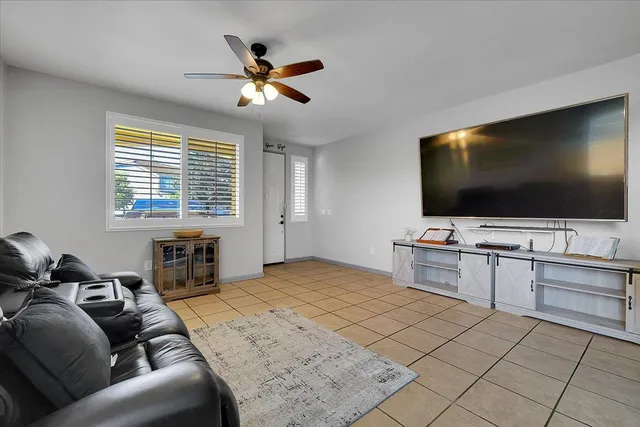 $779,999 | 6024 Deepdale Way, Elk Grove, CA 95758