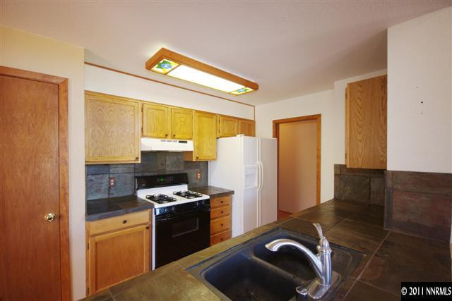 2431 Grizzly Road Reno, NV 89521 - Photo 6 of 13 Photo 6