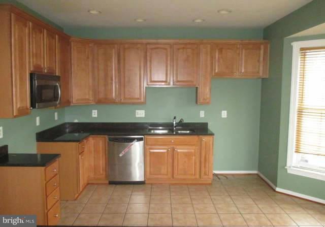 1501 Rising Ridge Road Mount Airy, MD 21771 - Photo 5 of 15 Interior (General)