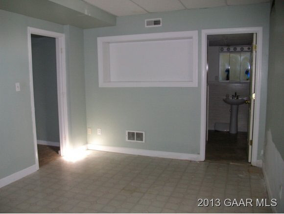 330 Link Road Waynesboro, VA 22980 - Photo 8 of 12 Gallery Image 8