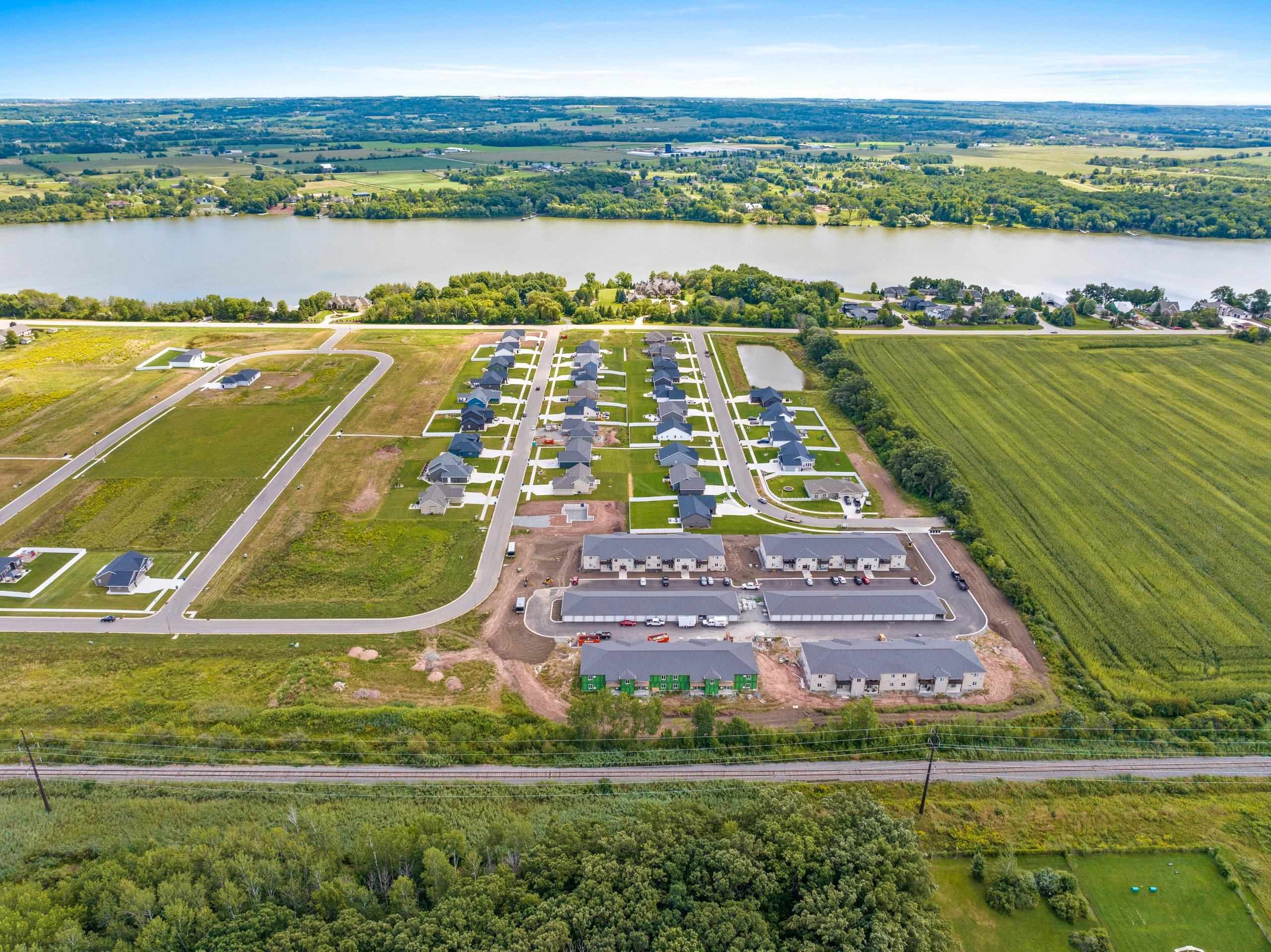 334 Lansdowne Street, Unit 238 De Pere, WI 54115 - Photo 5 of 18