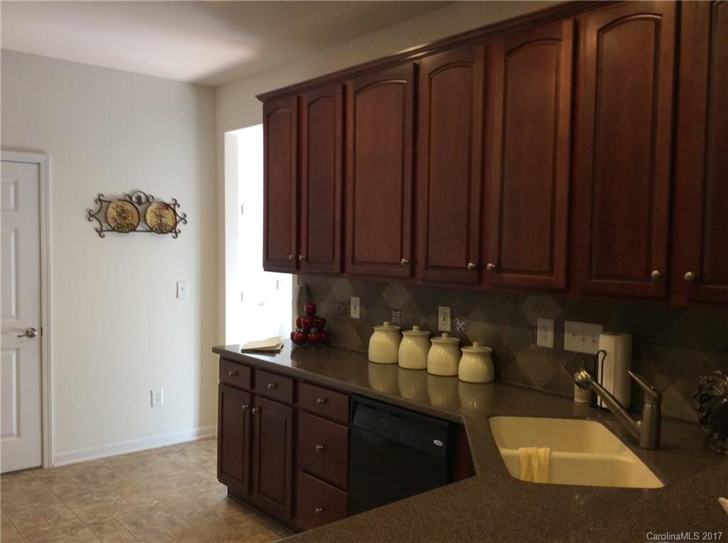 347 Garnet Court, Unit 347 Fort Mill, SC 29708 - Photo 14 of 24 Gallery Image 14