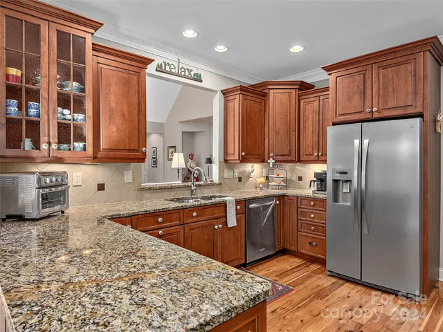 $865,000 | 318 Freedom Trail Court, Zirconia, NC 28790