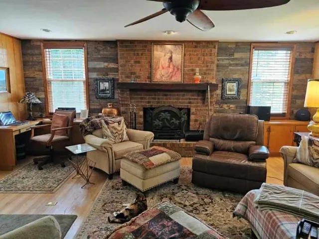 $1,150,000 | 310 Woodland Drive, Jacksonville, NC 28540