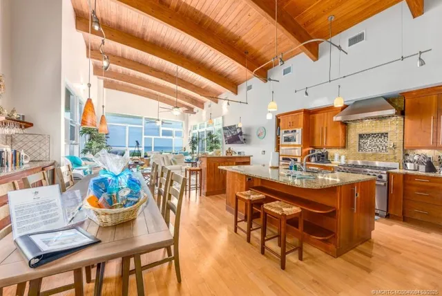 $3,950,000 | 10330 South Ocean Drive, Jensen Beach, FL 34957