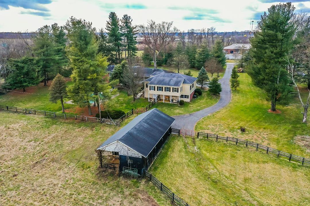 2299 Hume Road Lexington, KY 40516 - Photo 76 of 78 Photo 79