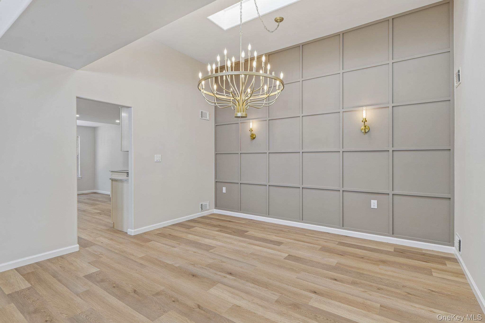 289 Glen Drive Ridge, NY 11961 - Photo 12 of 36