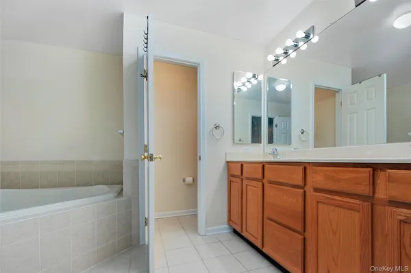 $549,900 | 6 Webster Court, Monroe, NY 10950