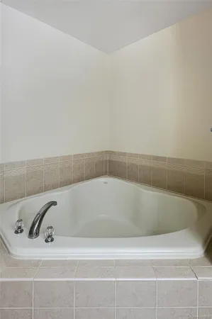 $549,900 | 6 Webster Court, Monroe, NY 10950