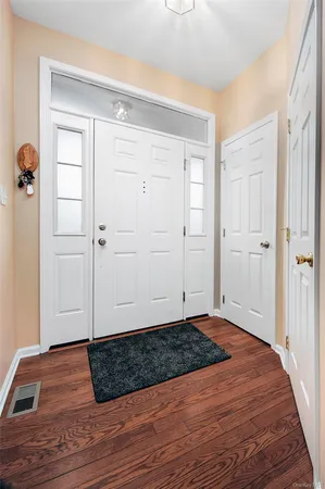 $549,900 | 6 Webster Court, Monroe, NY 10950