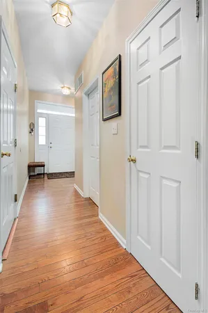 $549,900 | 6 Webster Court, Monroe, NY 10950