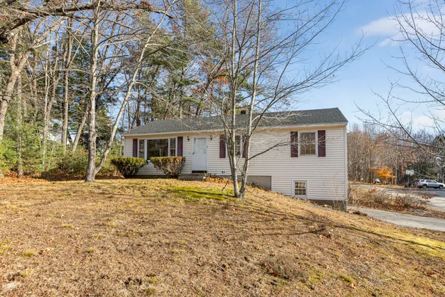 $369,900 | 3 Peavey Avenue, Windham, ME 04062