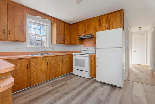 $369,900 | 3 Peavey Avenue, Windham, ME 04062