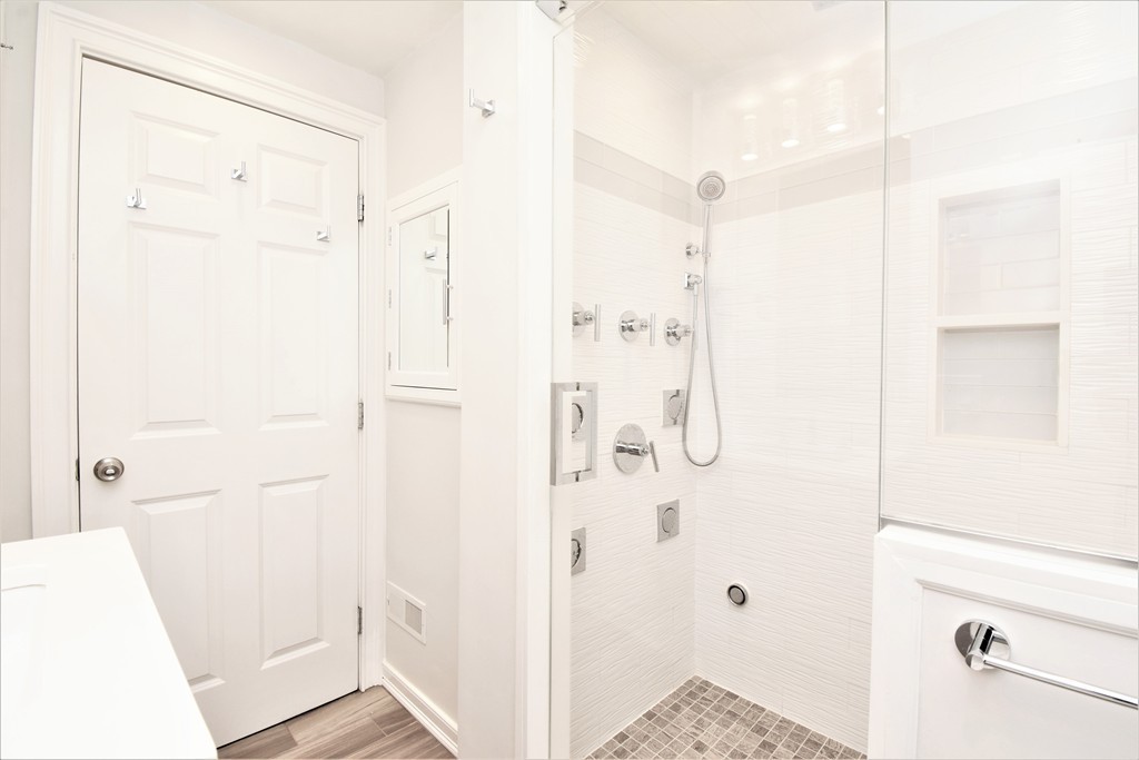 191 Adams Street, Unit 1 Waltham, MA 02453 - Photo 12 of 32