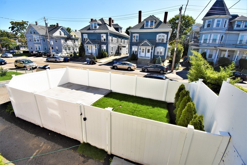 191 Adams Street, Unit 1 Waltham, MA 02453 - Photo 3 of 32