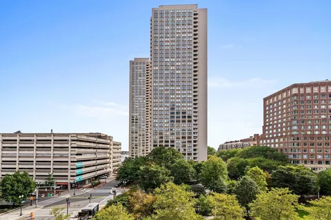 $1,998,000 | 110 Broad Street, Unit 602, Boston, MA 02110