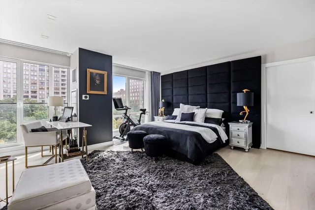 $1,998,000 | 110 Broad Street, Unit 602, Boston, MA 02110