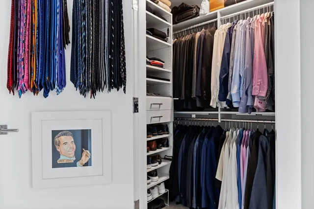 $1,998,000 | 110 Broad Street, Unit 602, Boston, MA 02110