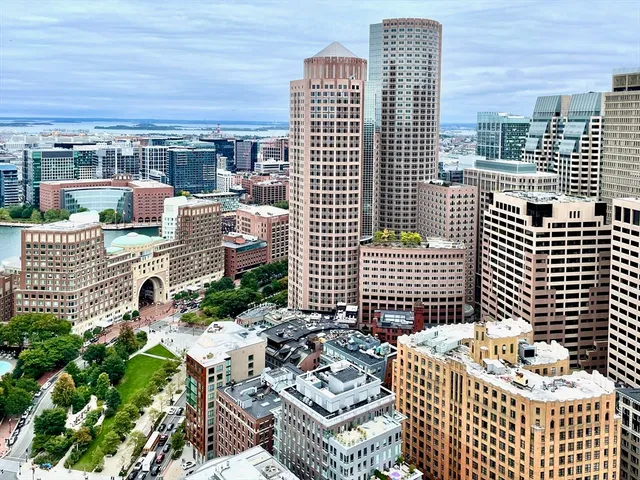 $1,998,000 | 110 Broad Street, Unit 602, Boston, MA 02110