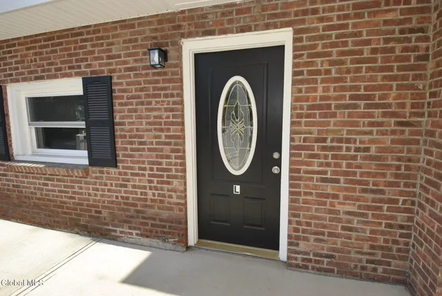 $429,900 | 49 Osborne Road, Colonie, NY 12205