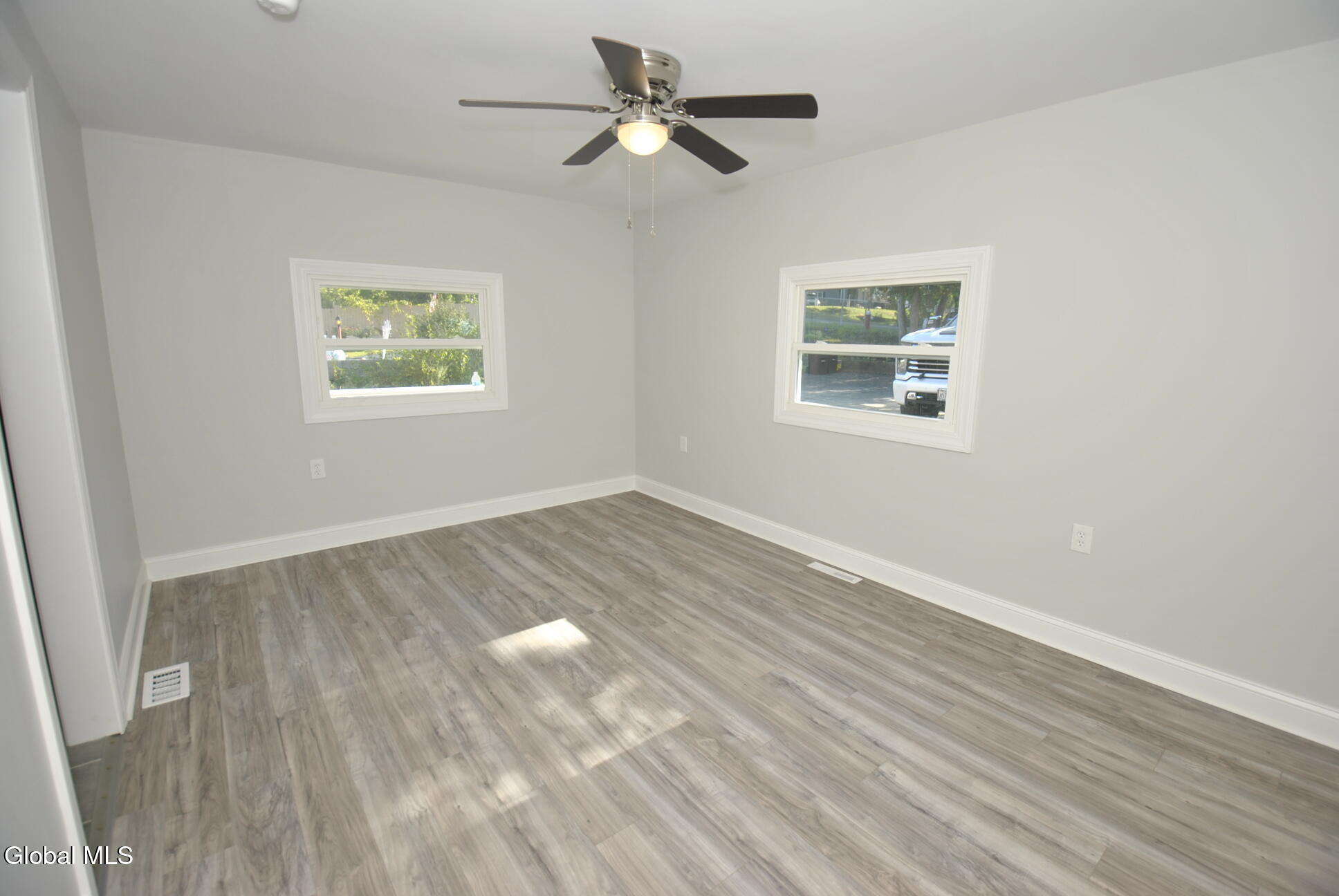 49 Osborne Road Colonie, NY 12205 - Photo 31 of 36 _DSC0909