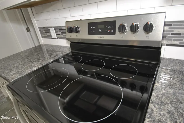 $429,900 | 49 Osborne Road, Colonie, NY 12205