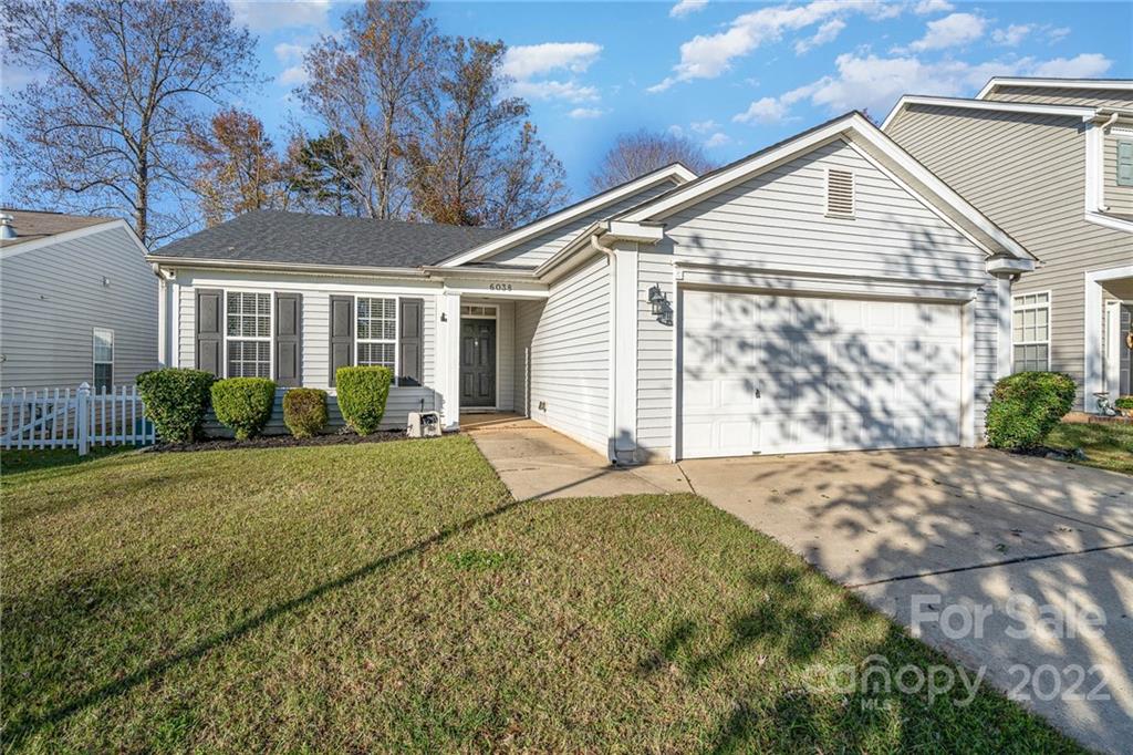 6038 Raisin Tree Lane Charlotte, NC 28215 - Photo 1 of 18 Gallery Image 1