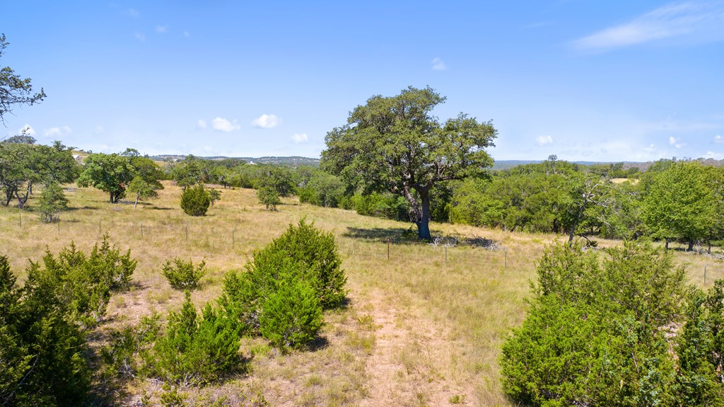 20 Ranch Road, Unit 20 Blanco, TX 78606 - Photo 2 of 8
