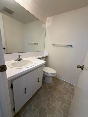 $165,000 | 18081 Southeast Country Club Drive, Unit 259, Tequesta, FL 33469