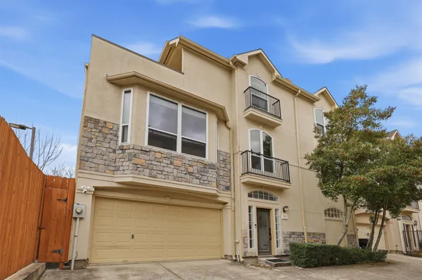 $3,950 | 5515 Venice Street, Houston, TX 77007