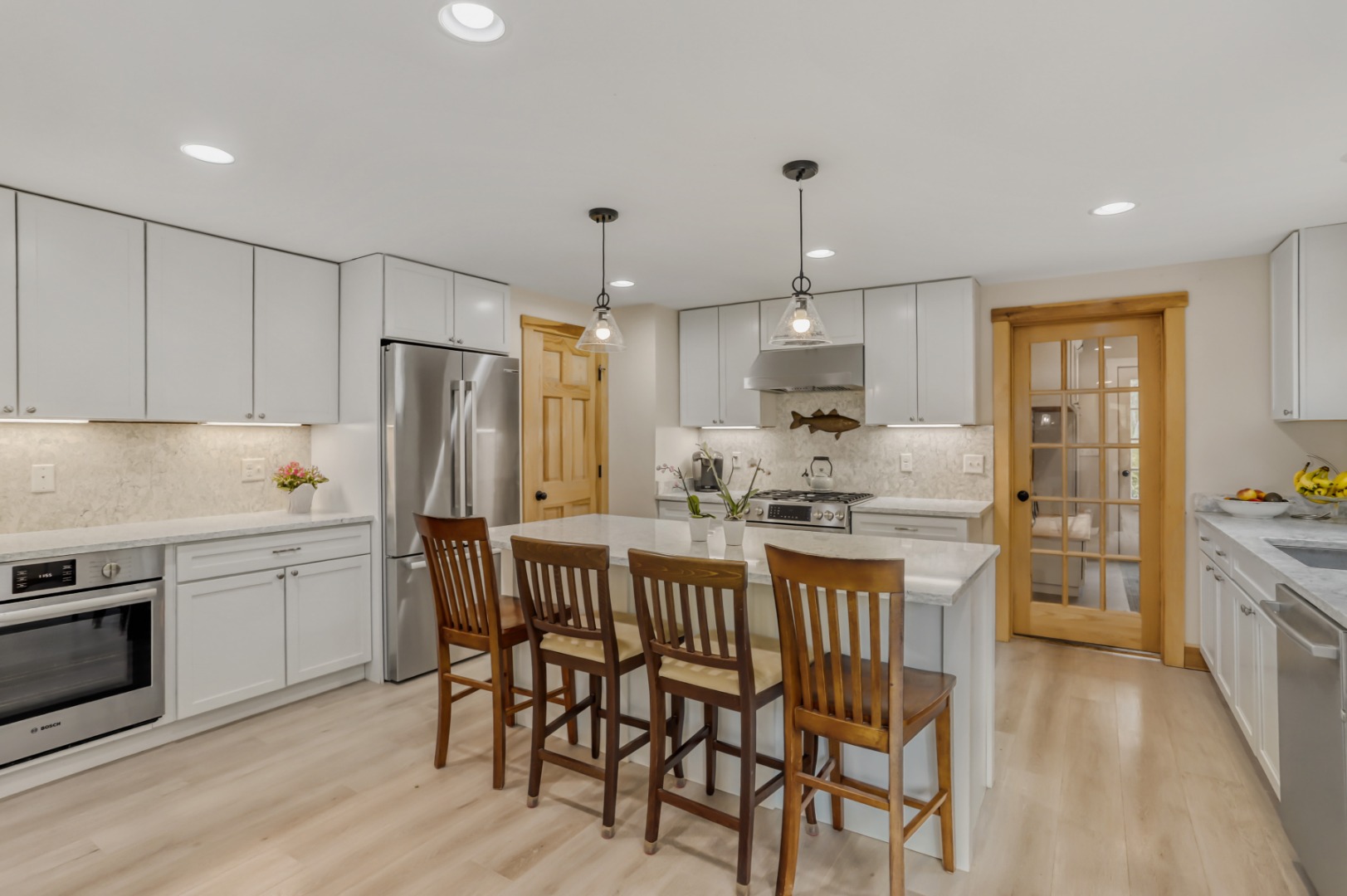 139 Tea Lane Chilmark, MA 02535 - Photo 5 of 34
