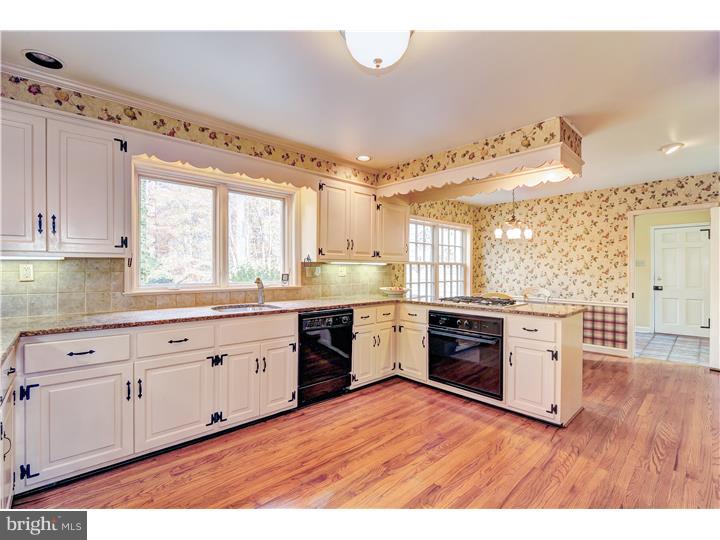 16 Ridgewood Road Radnor, PA 19087 - Photo 8 of 22