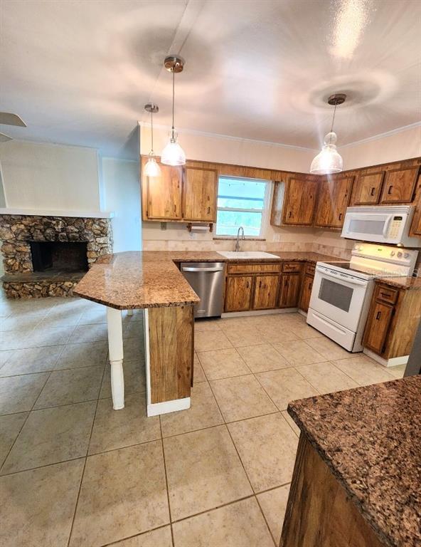 546 Alpine Street Altamonte Springs, FL 32701 - Photo 8 of 35 Gallery Image 8