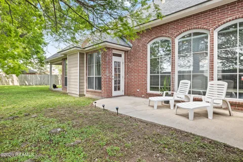 $370,000 | 112 Lockeport Circle, Lafayette, LA 70508