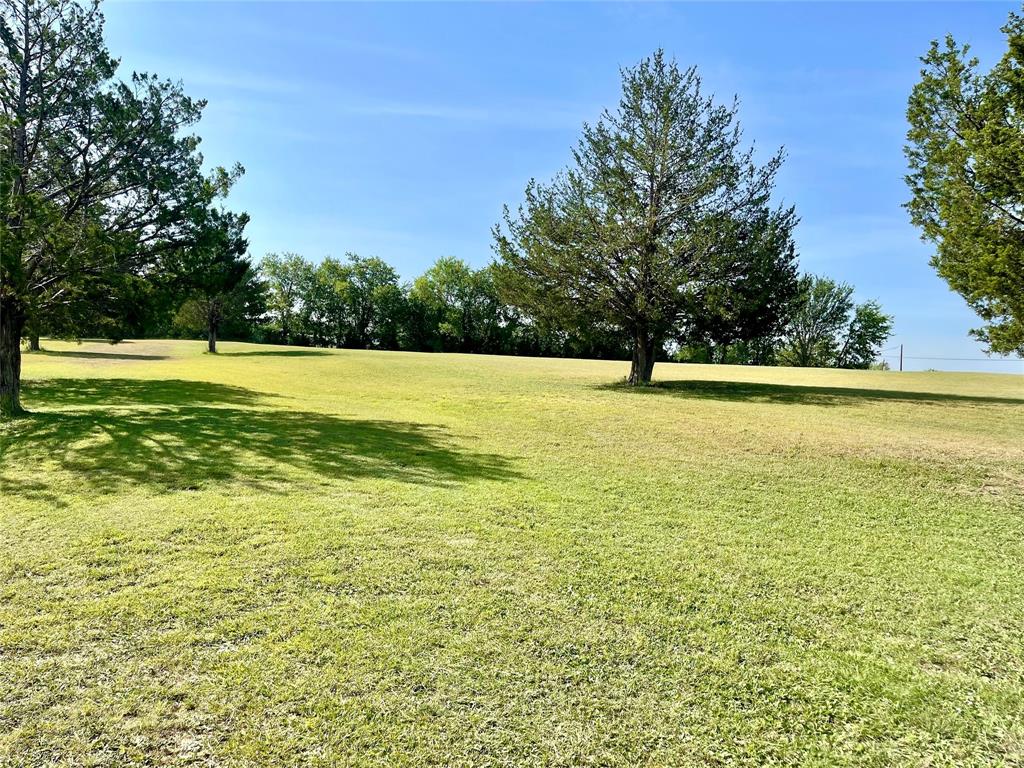 218 Rustic Trail Van Alstyne, TX 75495 - Photo 2 of 16